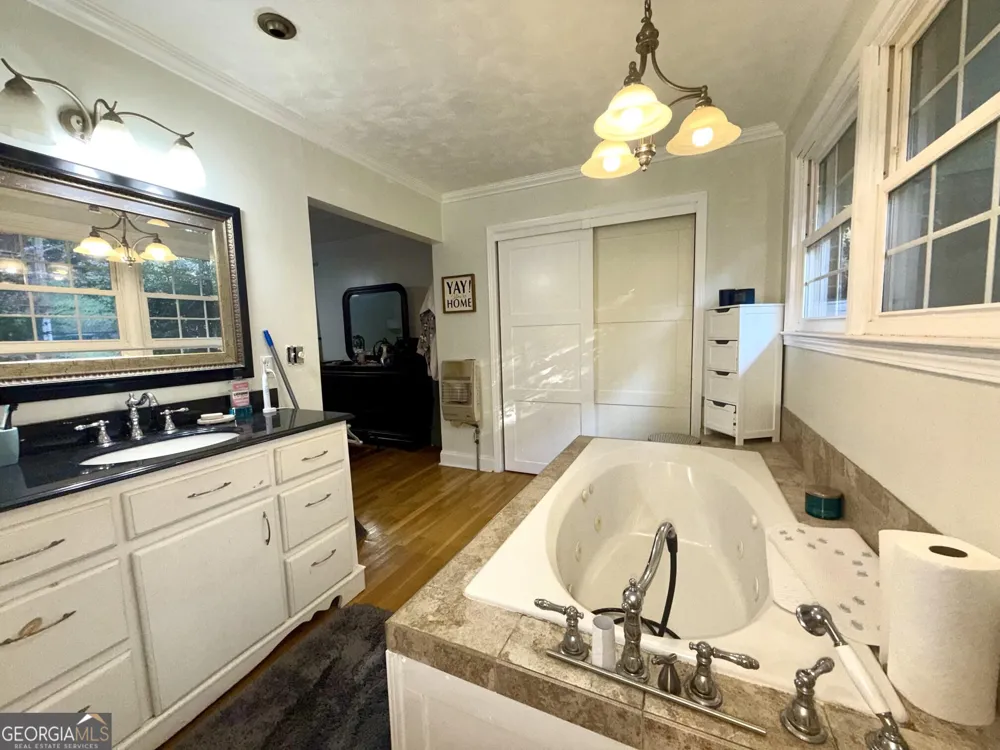 1034 Old Rockmart RD SE Silver Creek, GA 30173