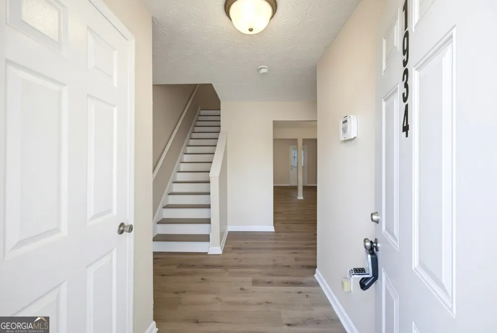 1934 Grove WAY Hampton, GA 30228