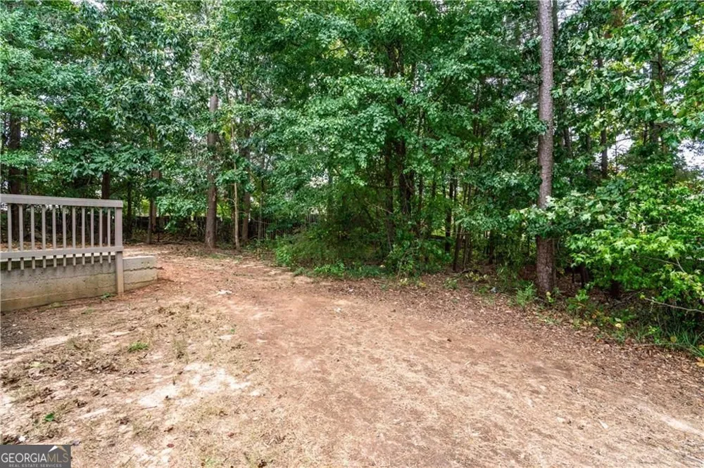5849 Amerson LN Ellenwood, GA 30294