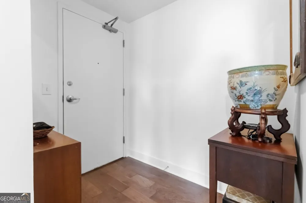 563 Memorial DR SE Atlanta, GA 30312