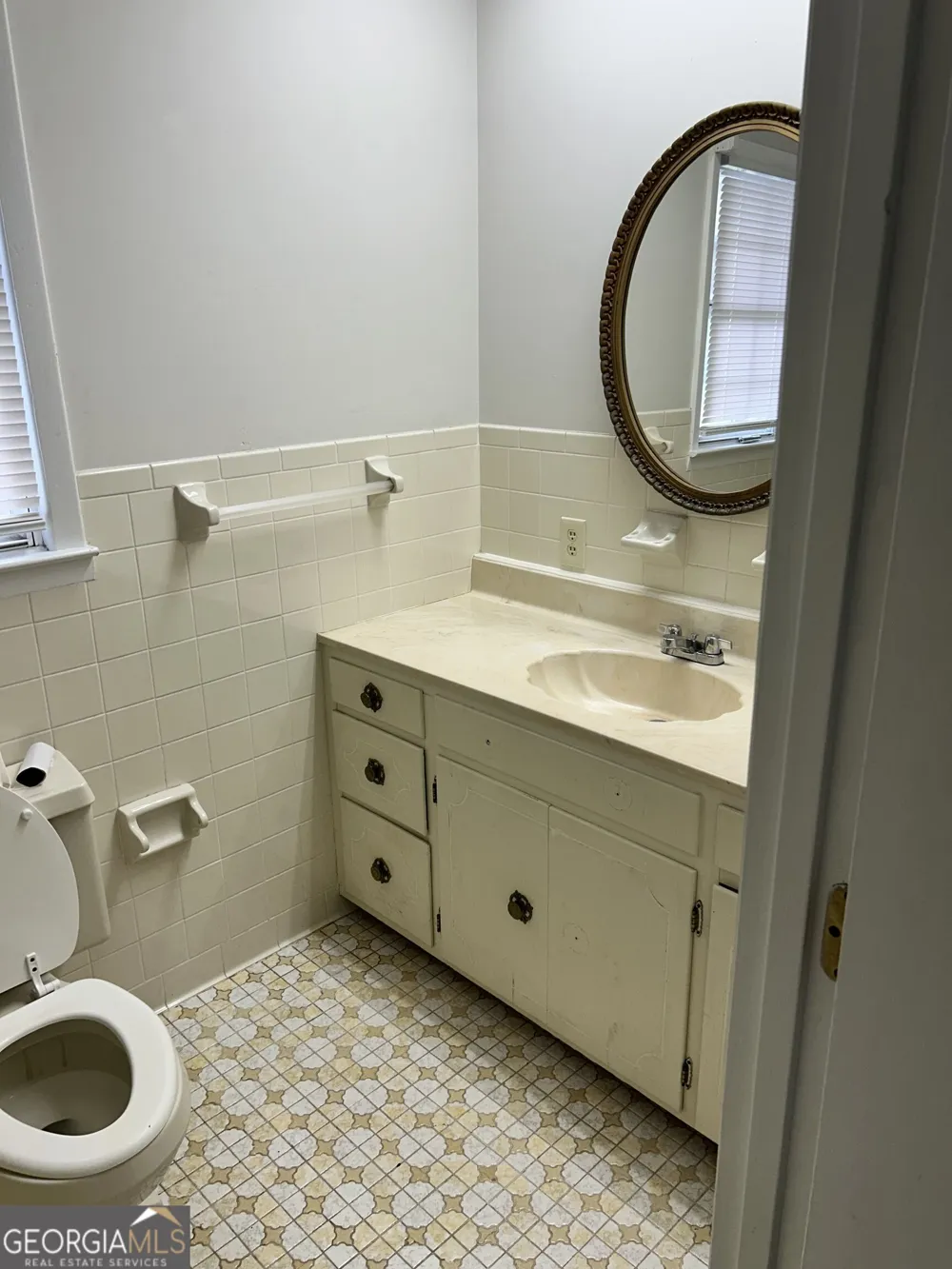 202 E 15th ST Alma, GA 31510