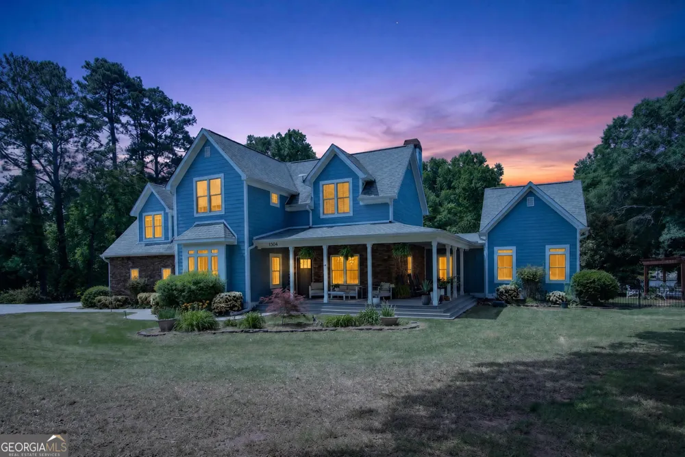 1504 Double Springs RD Townville, SC 29689