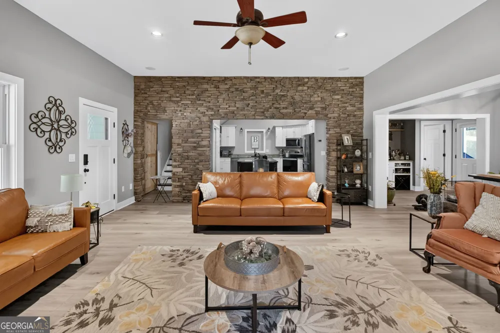1504 Double Springs RD Townville, SC 29689