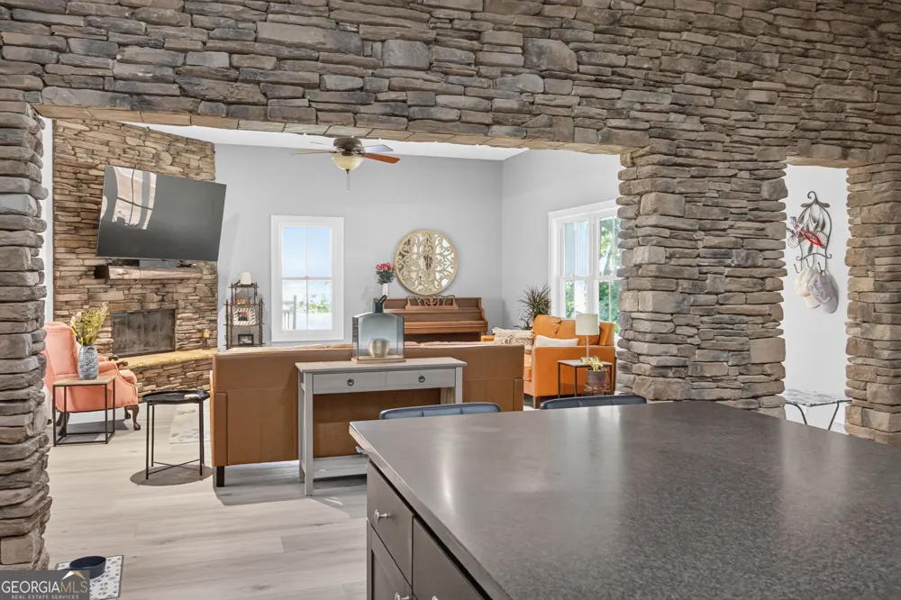 1504 Double Springs RD Townville, SC 29689