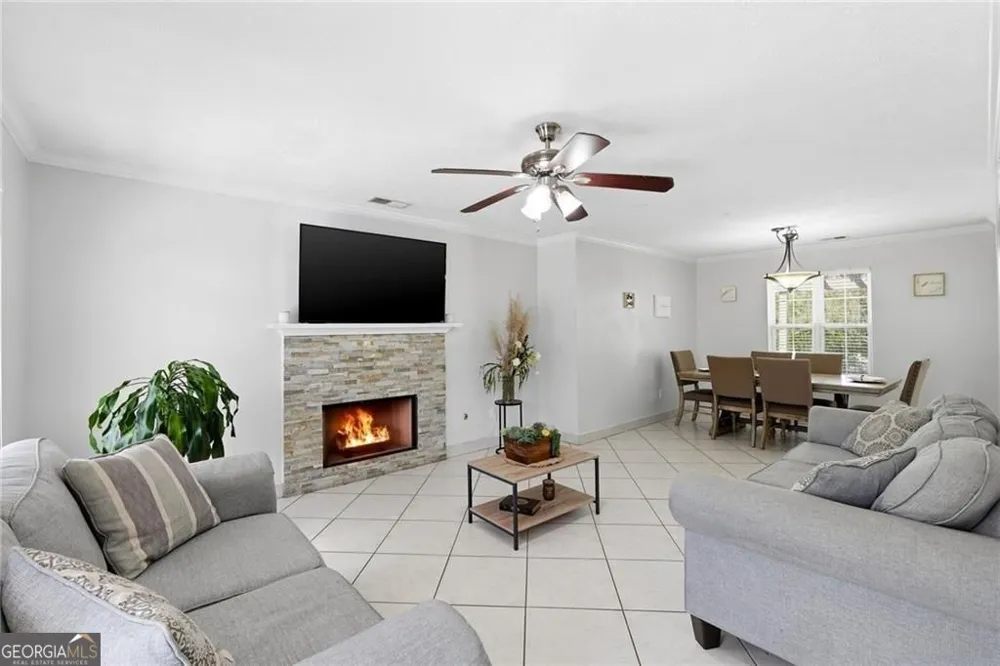 4643 Noah Overlook W Acworth, GA 30101