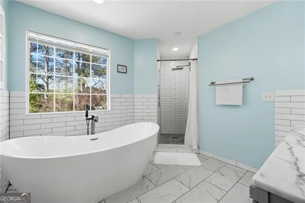4643 Noah Overlook W Acworth, GA 30101
