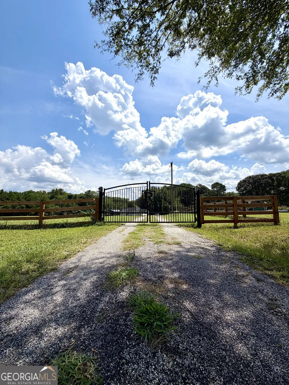 971 Bo Bo Banks RD Grantville, GA 30220