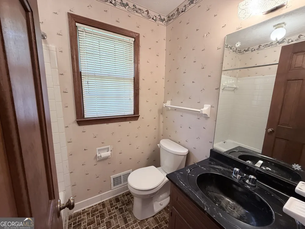 2305 Village DR Covington, GA 30016