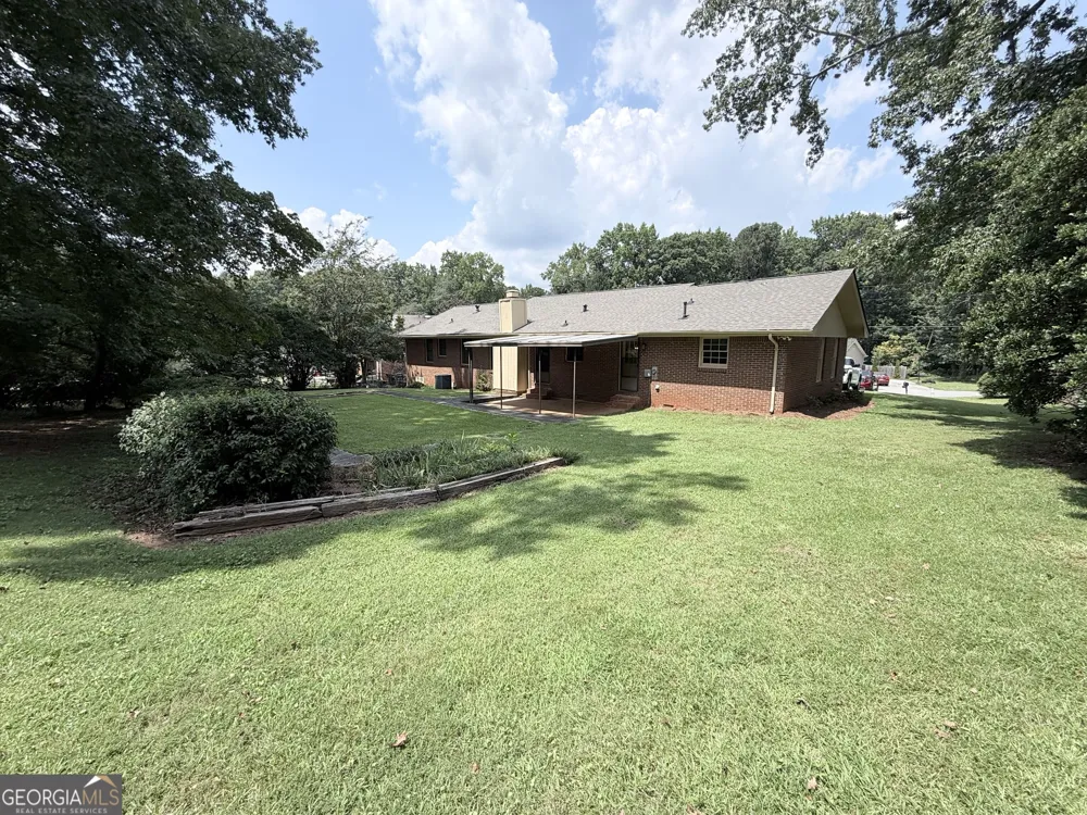 2305 Village DR Covington, GA 30016