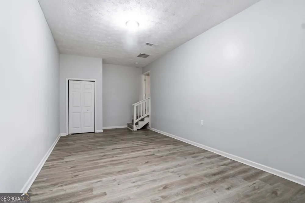 265 Hummingbird WAY Riverdale, GA 30274