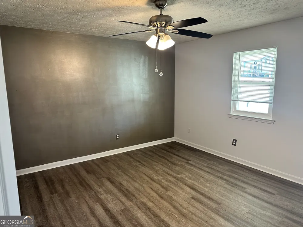 4183 Red Laurel WAY Snellville, GA 30039