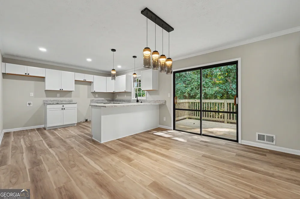 6200 Auburn DR Riverdale, GA 30296