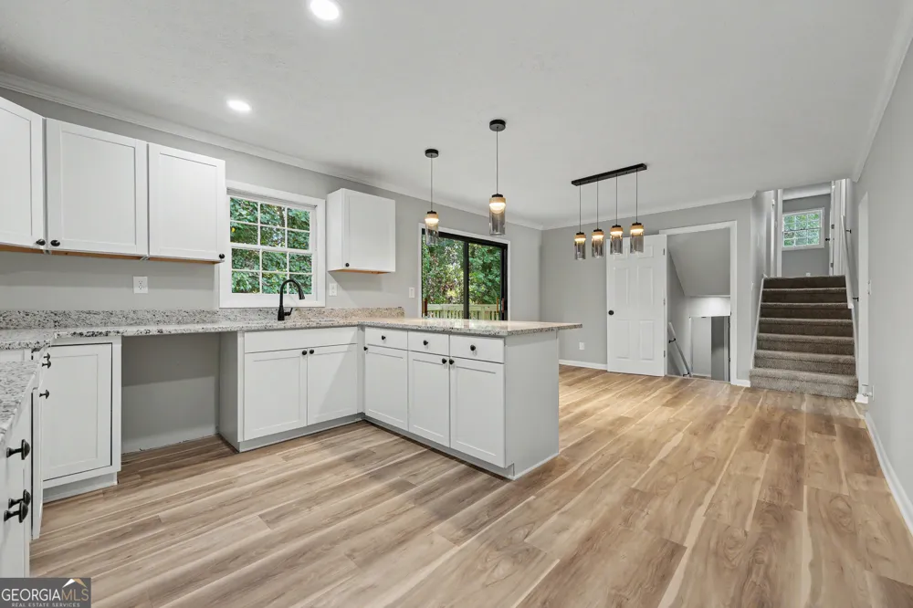 6200 Auburn DR Riverdale, GA 30296