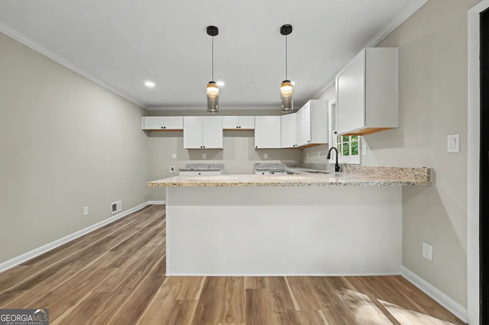 6200 Auburn DR Riverdale, GA 30296