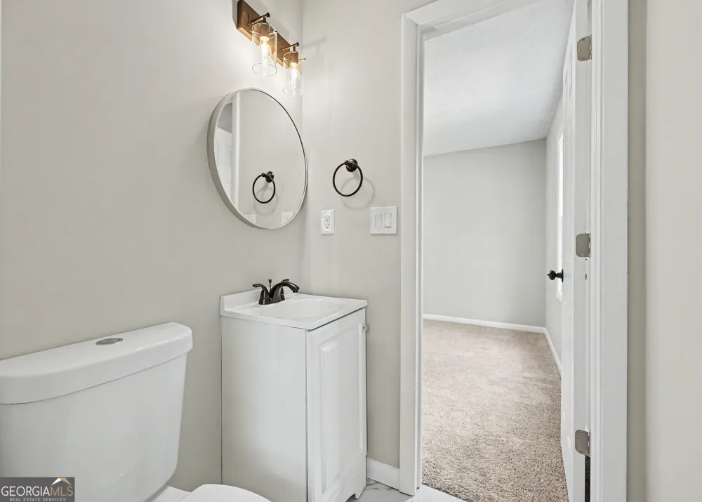 6200 Auburn DR Riverdale, GA 30296