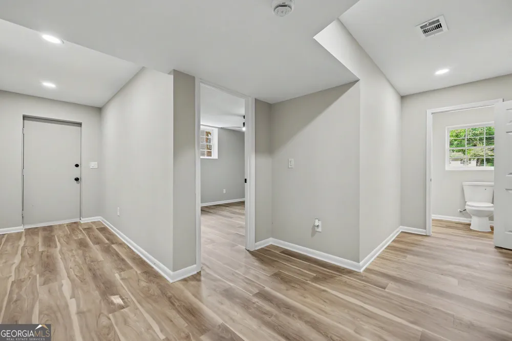 6200 Auburn DR Riverdale, GA 30296