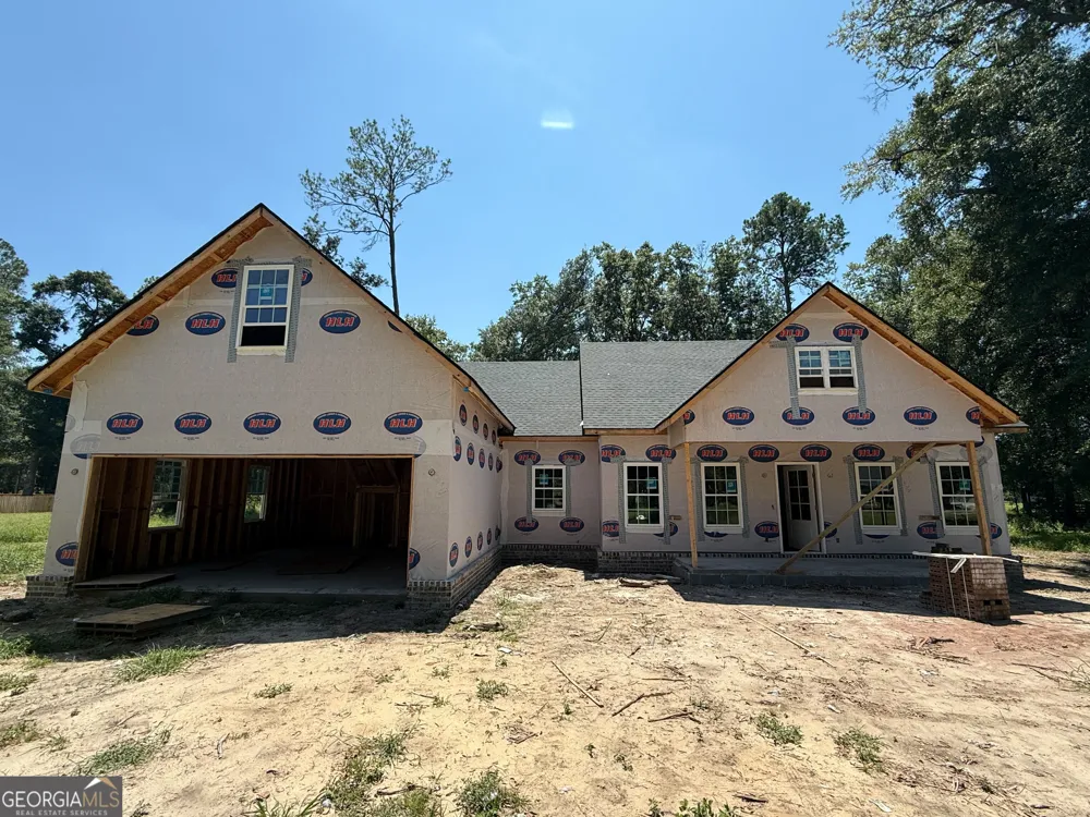 97 Cameron Oaks Guyton, GA 31312
