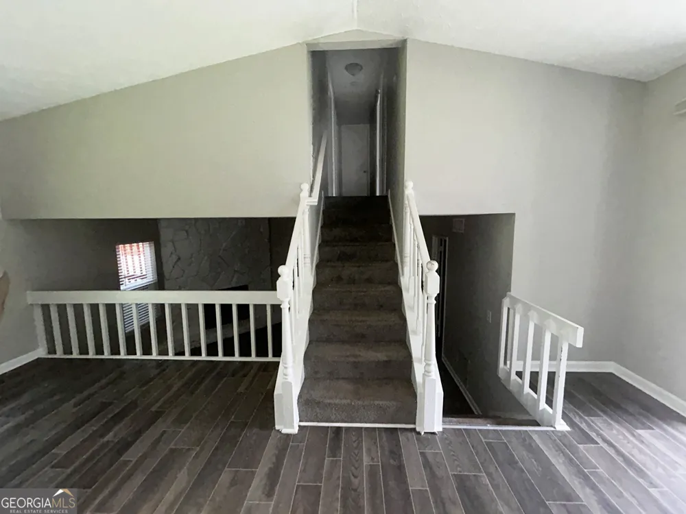1819 Singer WAY Lithonia, GA 30058