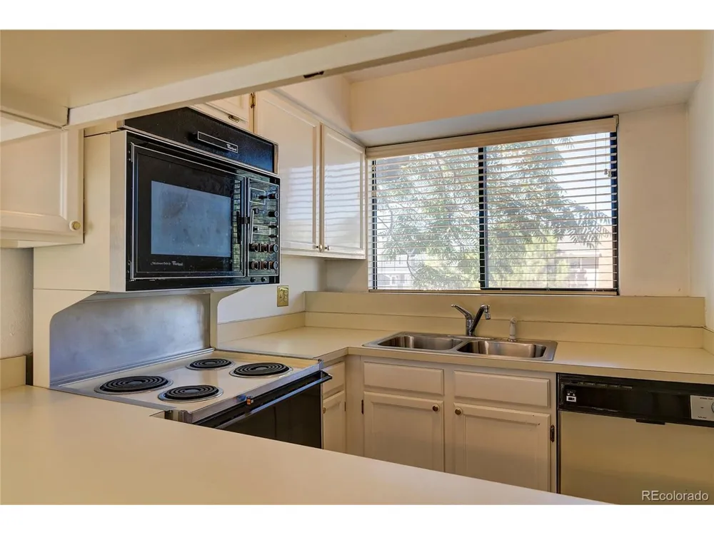 11610 E Bayaud Drive Aurora, CO 80012