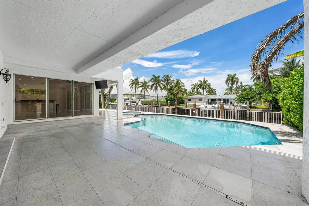 807 Coventry Street Boca Raton, FL 33487