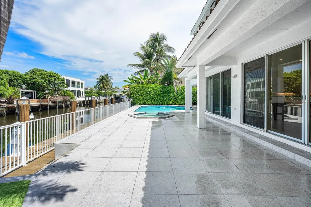 807 Coventry Street Boca Raton, FL 33487