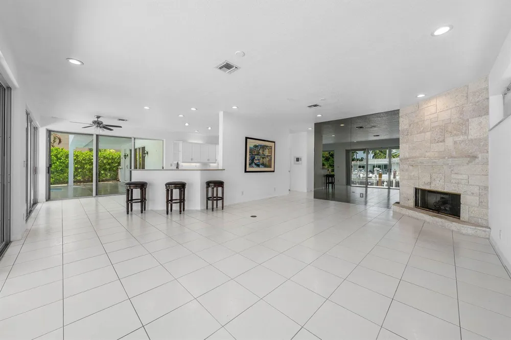 807 Coventry Street Boca Raton, FL 33487