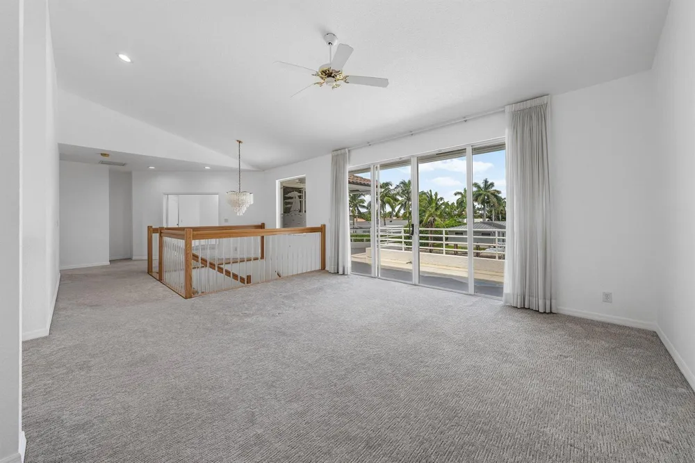 807 Coventry Street Boca Raton, FL 33487