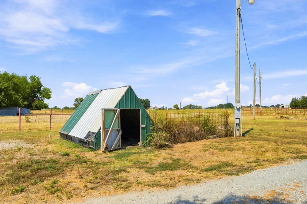 57420 E 140 Miami, OK 74354