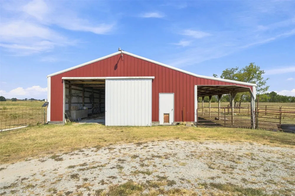 57420 E 140 Miami, OK 74354