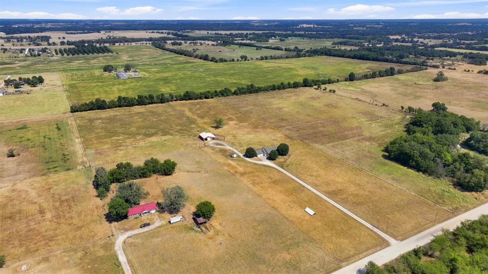 57420 E 140 Miami, OK 74354