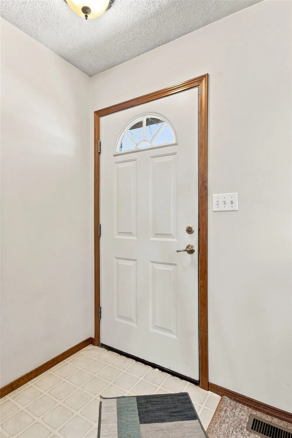 57420 E 140 Miami, OK 74354