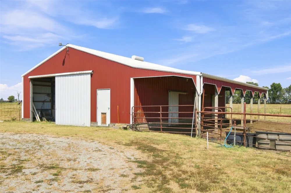 57420 E 140 Miami, OK 74354