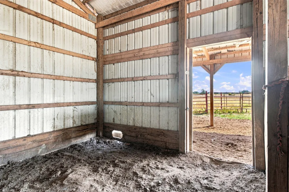 57420 E 140 Miami, OK 74354
