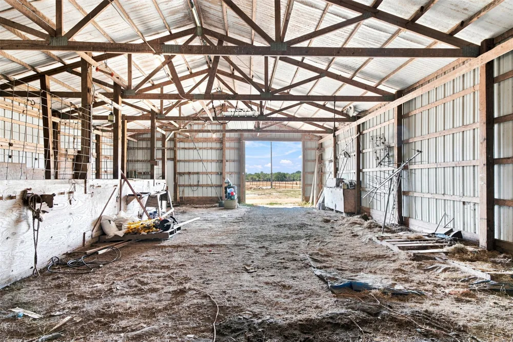 57420 E 140 Miami, OK 74354