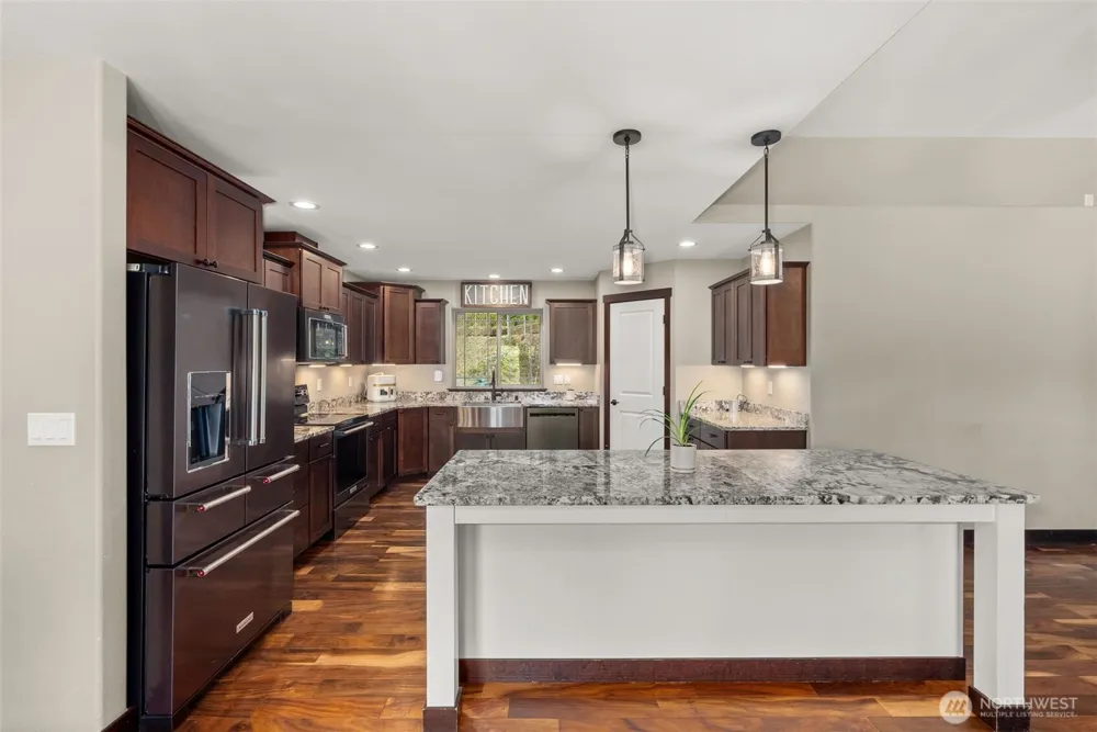 254 Williams Creek Road Oakville, WA 98568