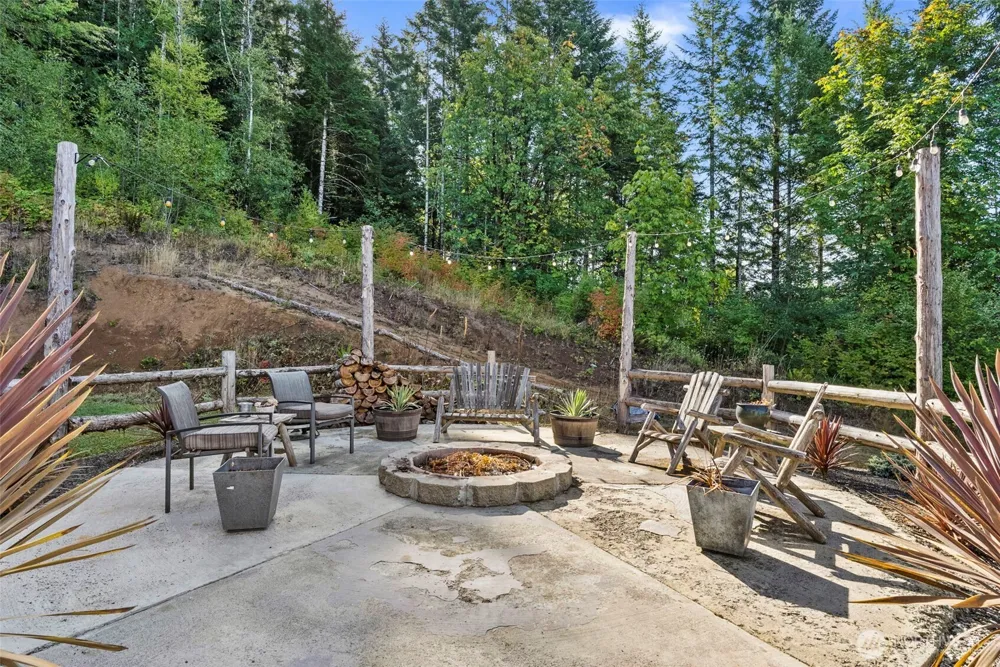 254 Williams Creek Road Oakville, WA 98568