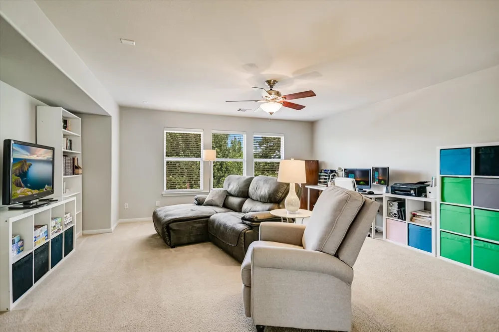 113 Fred Couples Drive Round Rock, TX 78664
