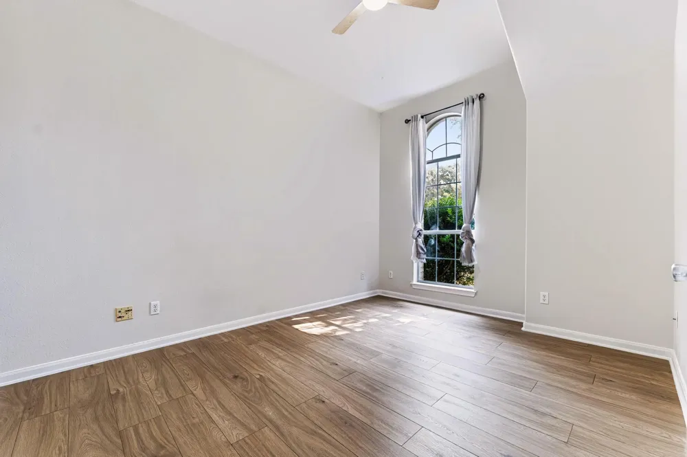 2111 Wheaton Trail Cedar Park, TX 78613