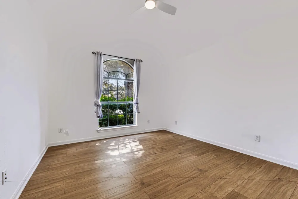 2111 Wheaton Trail Cedar Park, TX 78613