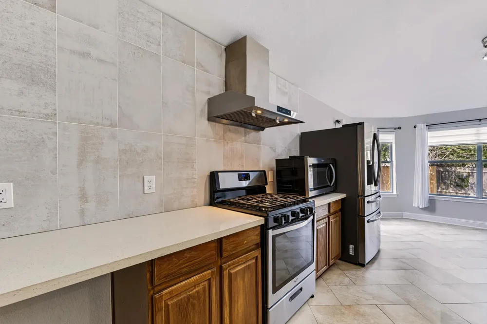 2111 Wheaton Trail Cedar Park, TX 78613