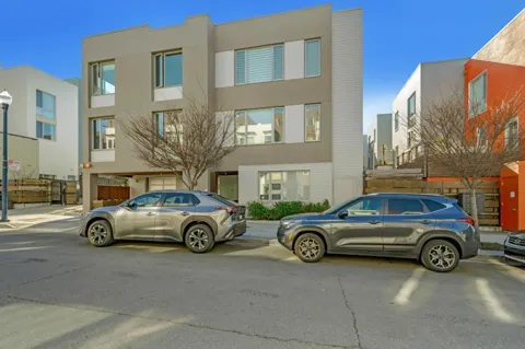 501 Hudson Avenue #304