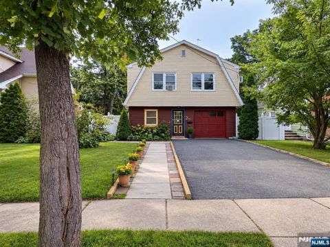 235 Elm Avenue 1