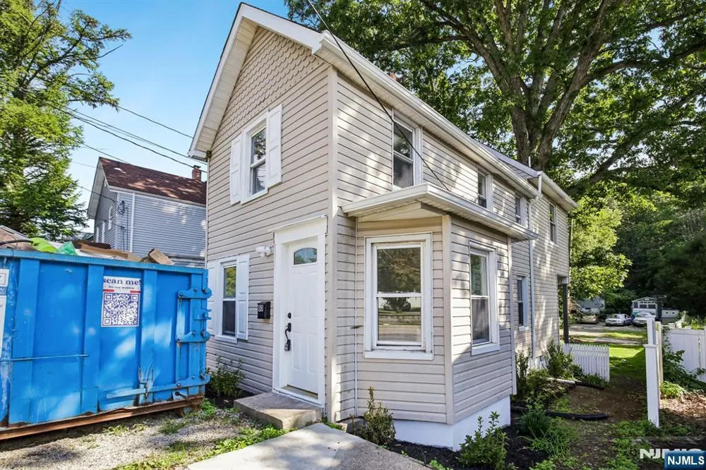 80 Glenwild Avenue Bloomingdale, NJ 07403