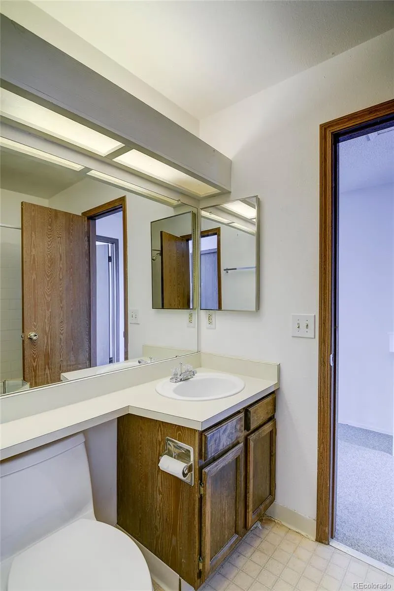 11610 E Bayaud Drive Aurora, CO 80012
