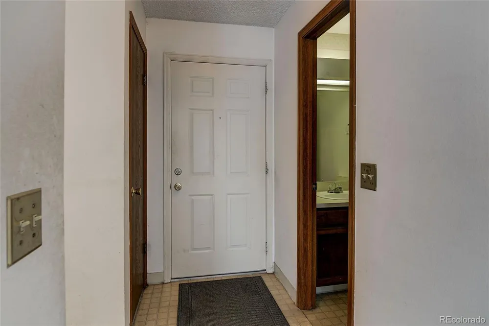 11610 E Bayaud Drive Aurora, CO 80012