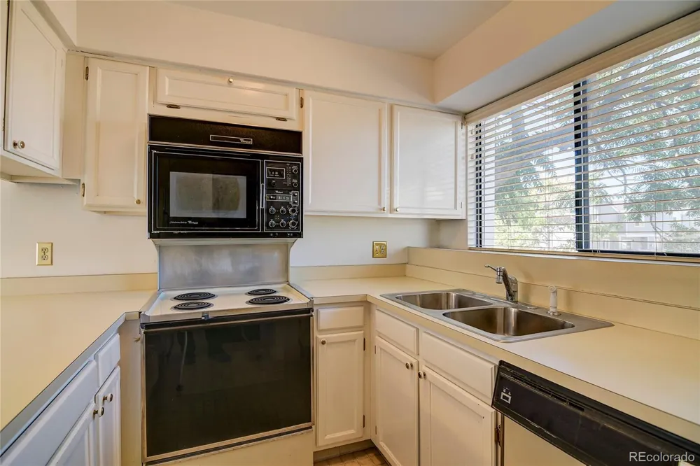 11610 E Bayaud Drive Aurora, CO 80012