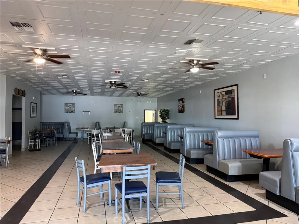 5600 Auburn #K Bakersfield, CA 93306