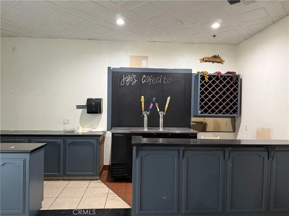 5600 Auburn #K Bakersfield, CA 93306