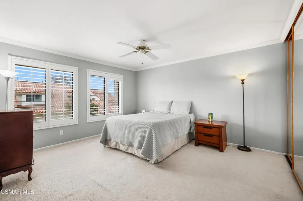 721 Blue Oak Avenue Thousand Oaks, CA 91320