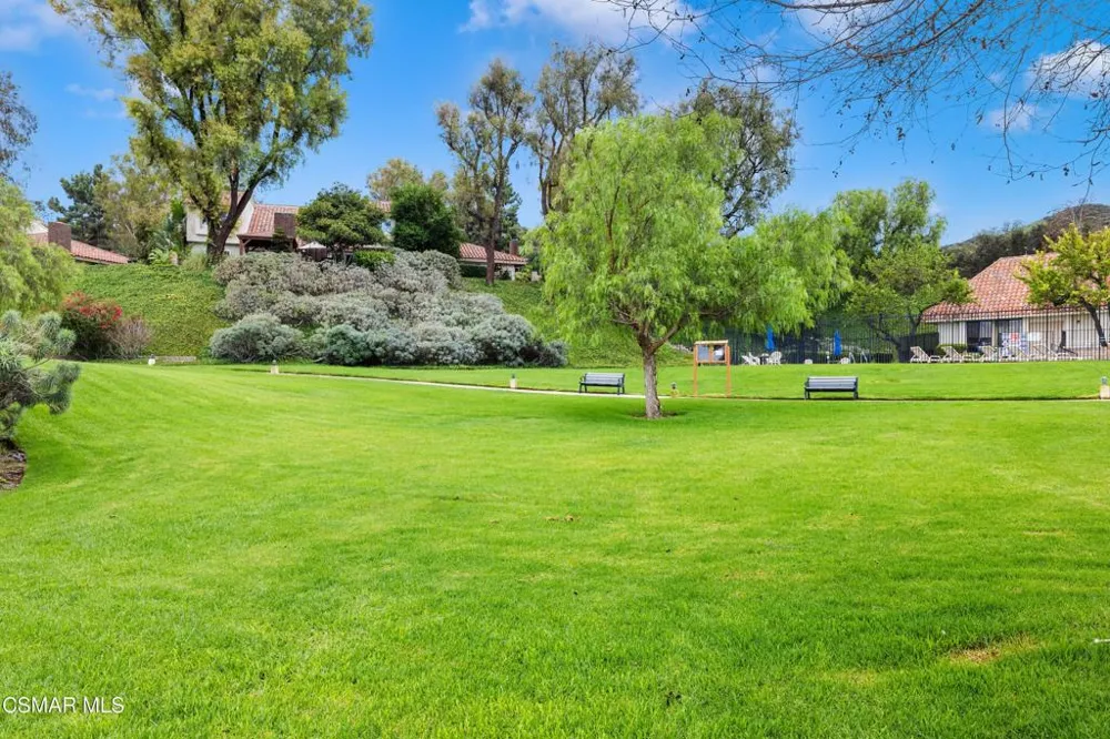 721 Blue Oak Avenue Thousand Oaks, CA 91320